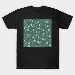 Winter forest life T-Shirt